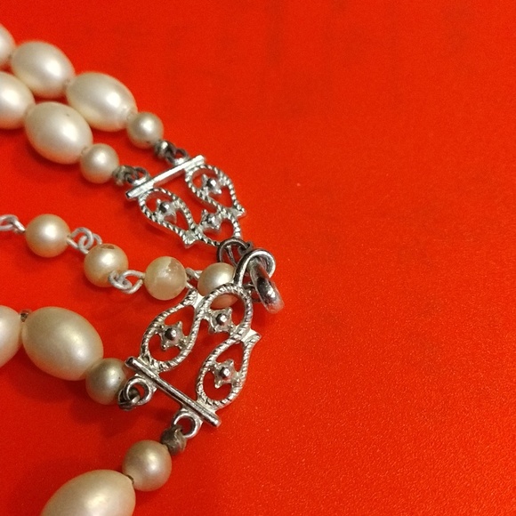 Cream barrel bead and AB pearl like necklace - Picture 2 of 8